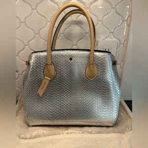 New Antonia Melani Leather Silver alligator pattern light accents shoulder bag
